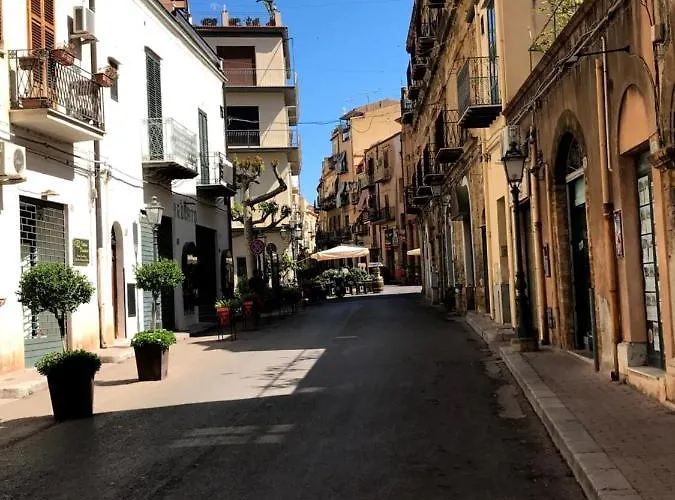 Matteotti 16 - In Apartment *